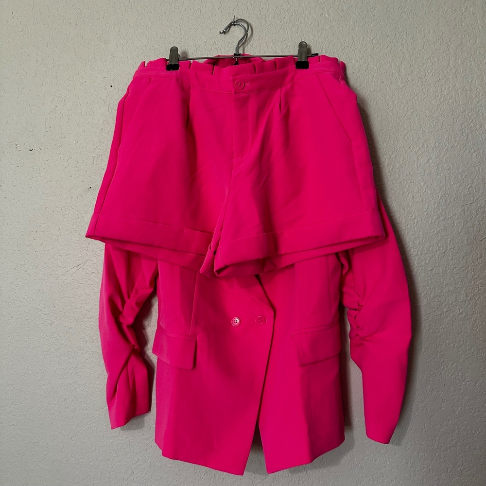 Venus‎ Hot Pink Blazer & Shorts Set Women's Suit Set Double Breasted - Picture 2 of 6